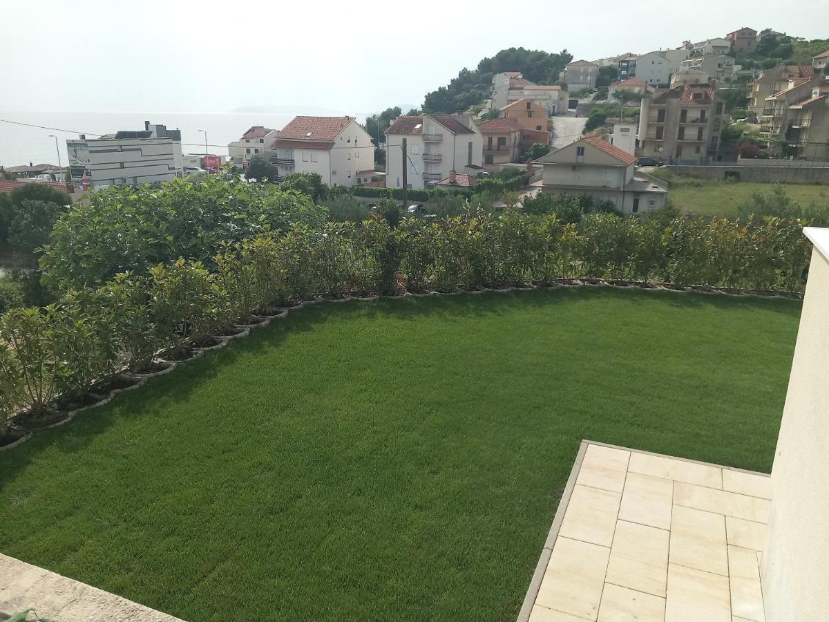 Magi House With Pool Διαμέρισμα Ποντστράνα Εξωτερικό φωτογραφία